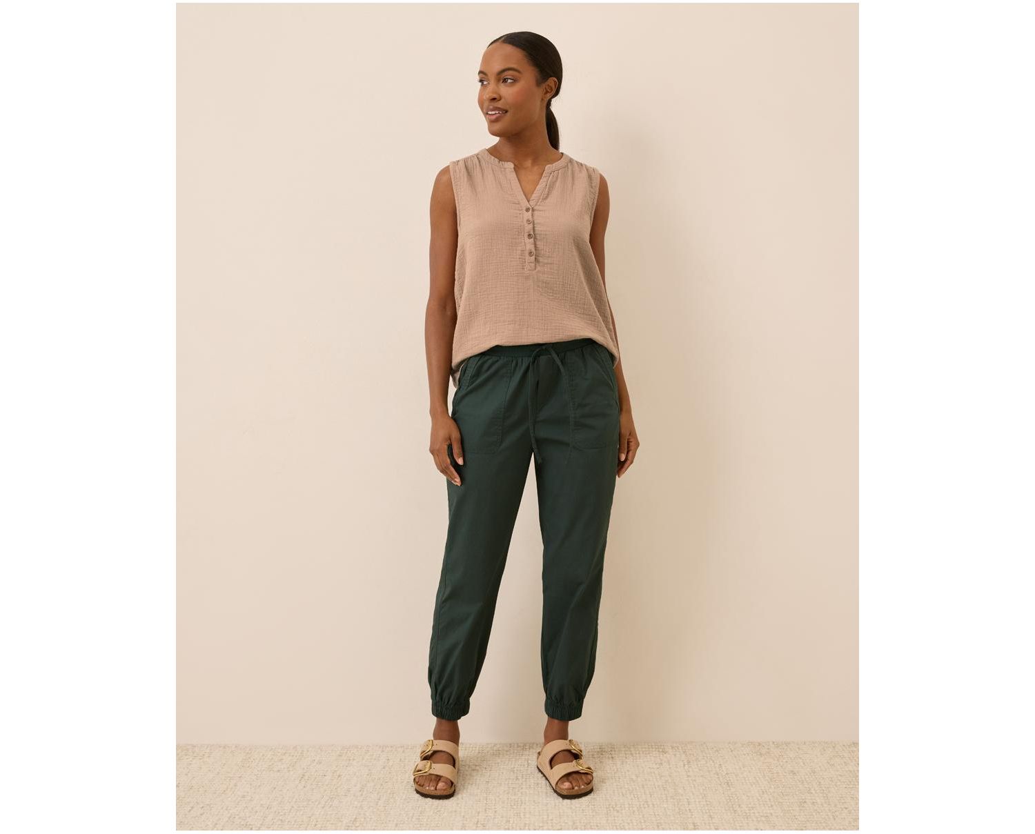 Women's Stretch Poplin Jogger