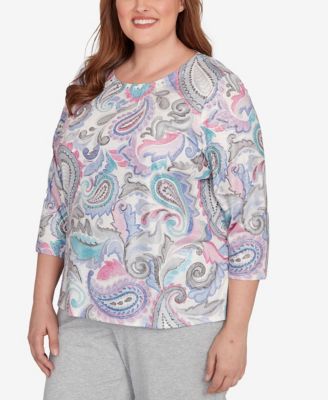 Plus Size Casual Vibe Pleated Paisley Crew Neck Top