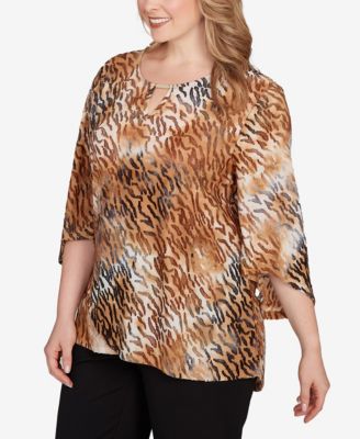 Plus Size Tie Dye Zebra Jacquard Textured Top