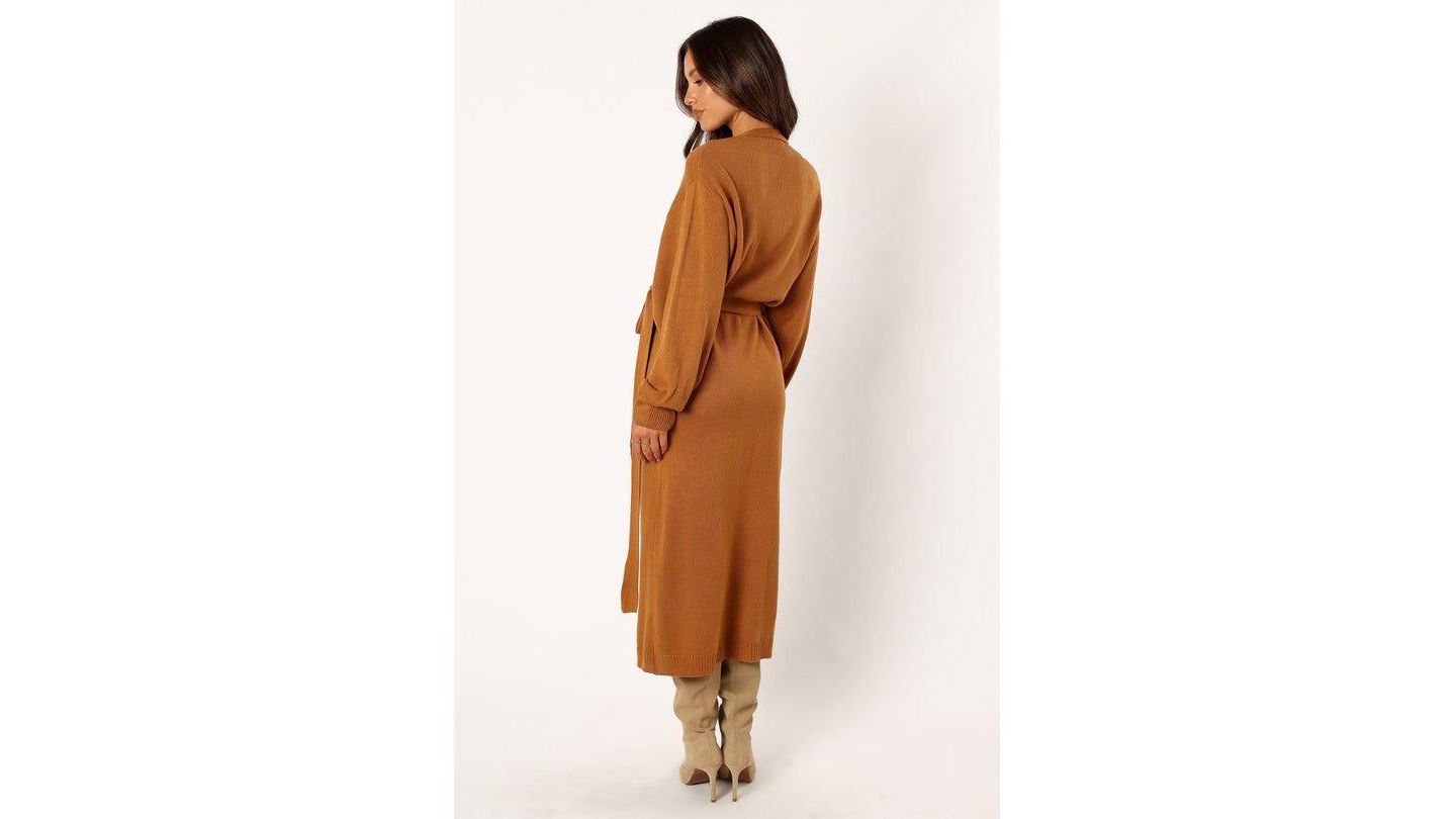 Женское платье Petal and Pup Nova Wrap Knit Midi, цвет: Верблюжий — фото 4