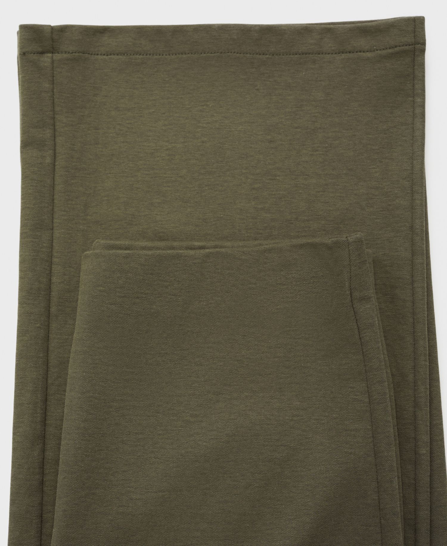 Women's Elastic Waist Straight-Fit Pants