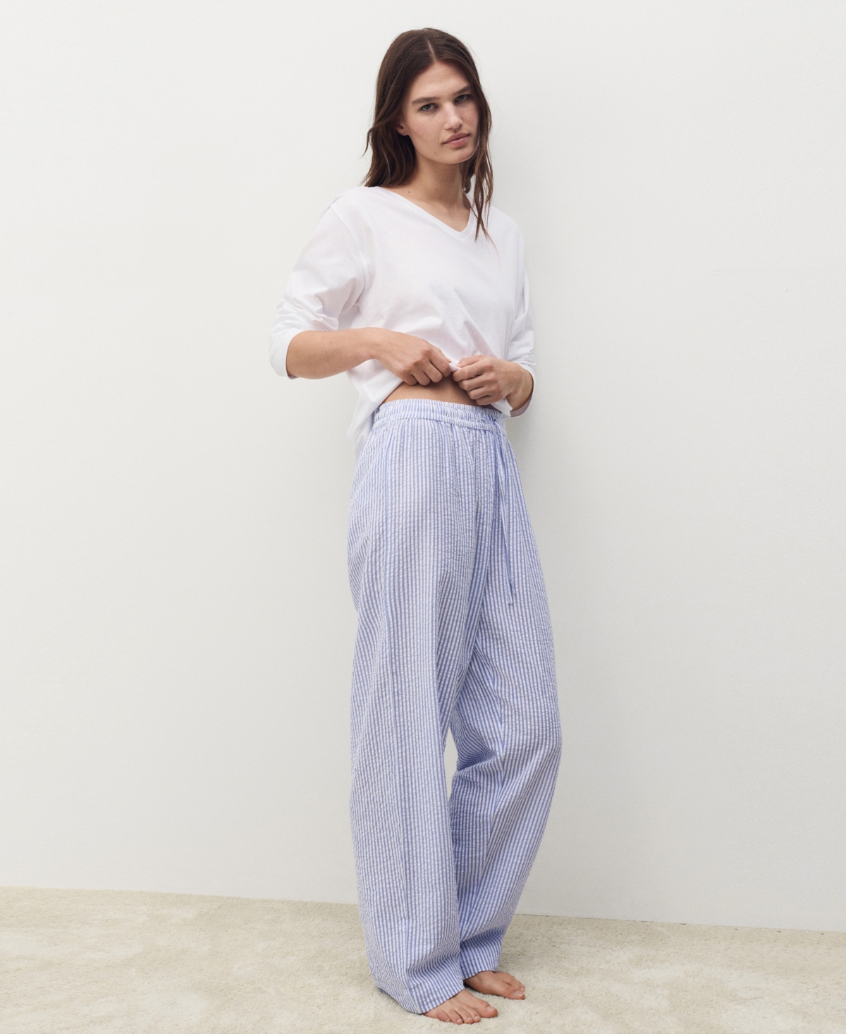 Mango Seersucker Striped Two-piece Pajamas In Blue