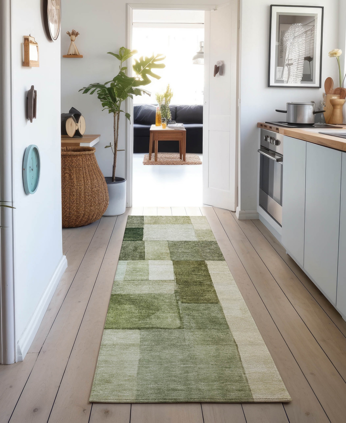 Dalyn Neo No15 2'3"x7'6" Runner Area Rug In Green