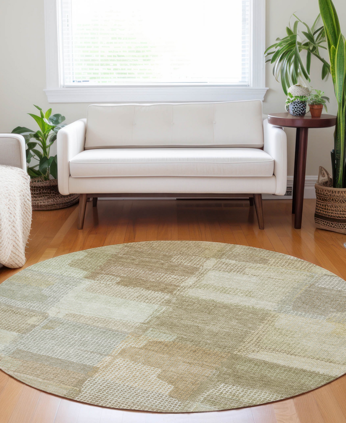 Dalyn Ravenna Rn10 8'x8' Round Area Rug In Brown