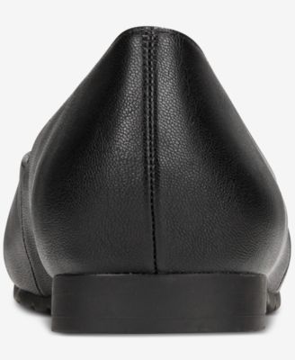 Women's Ashtonn Snip Toe Ballet Flats, Exclusively at Macy's