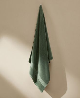 Iconic Cotton Jacquard Bath Towel, 56" x 30"