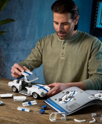 Hot Wheels Corvette Grand Sport Building Toy Kit, 918 Pieces