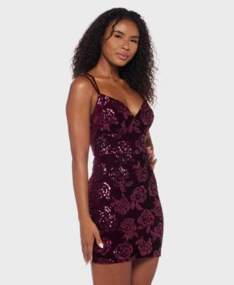 Juniors' Sequin Embellished Sweetheart Neck Short Dress
