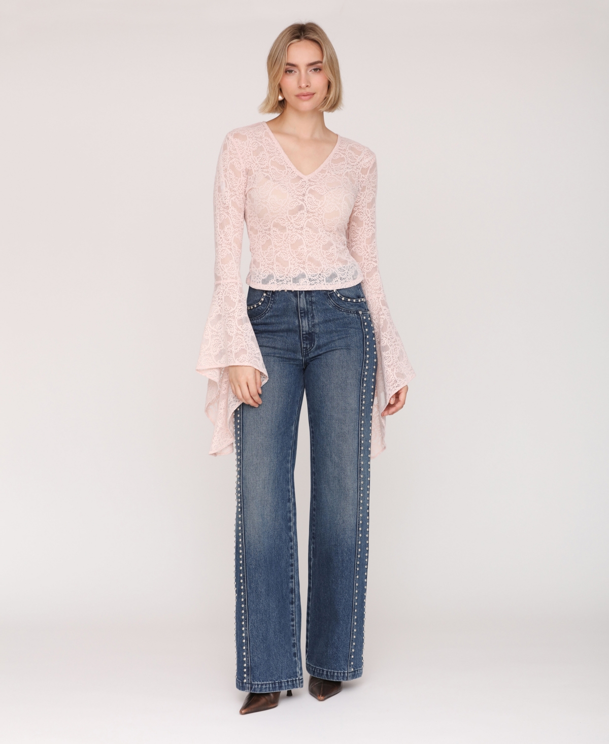 Avec Les Filles Women's V-neck Long Sleeve Top In Pink