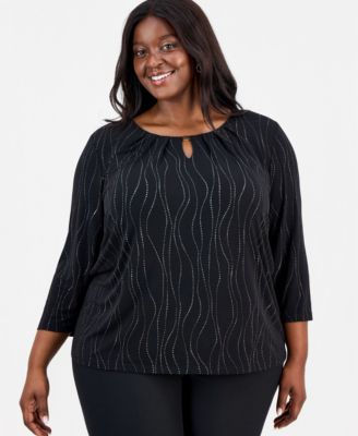 Kasper - Plus Size 3/4-Sleeve Pleated Keyhole Top