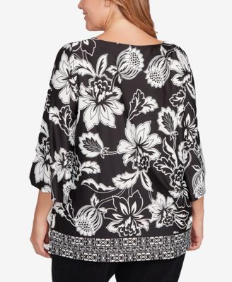Plus Size Floral Geo Border Knit Top