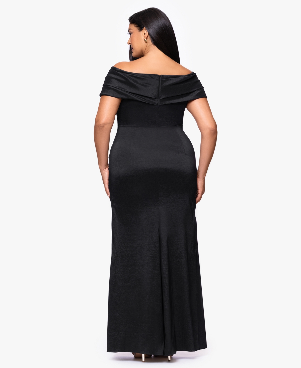 Betsy & Adam Plus Size Off-the-shoulder Dress In Black
