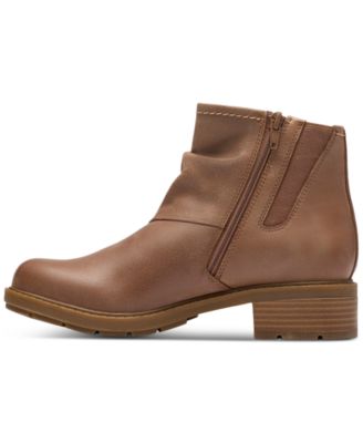 Collection Women's Hearth Sofia Block Heel Boots