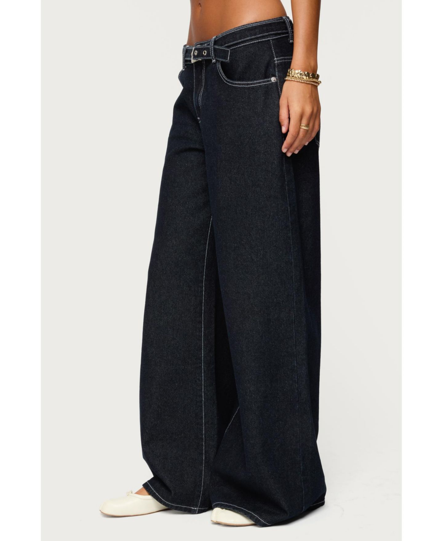 Женские джинсы Edikted Karah Belt Low Rise, цвет: Тёмный синий — фото 5
