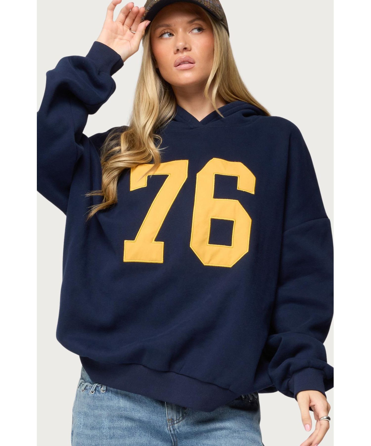Women's Rhyan 76 Oversized Hoodie