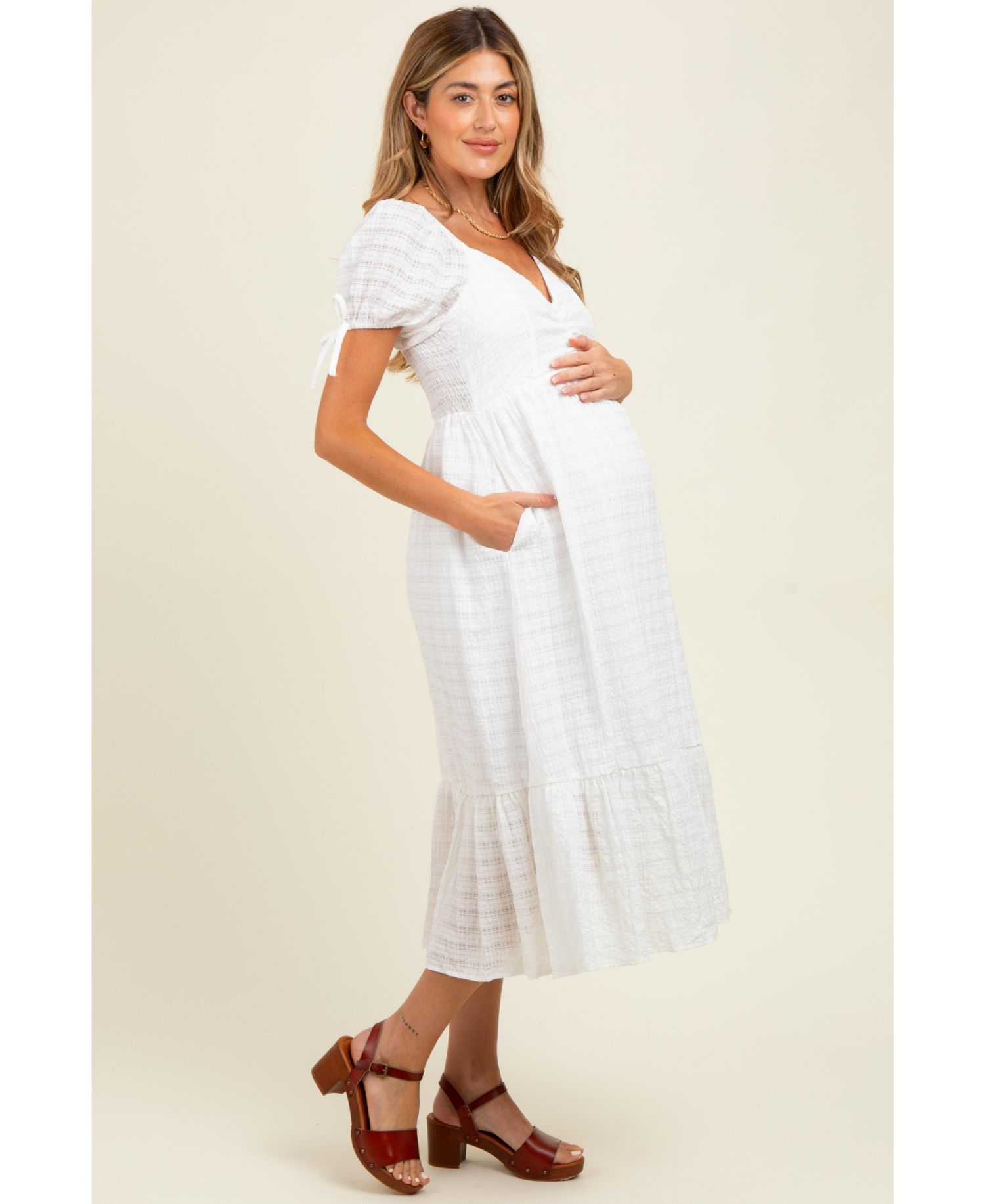Women's Ivory Solid Sweet Heart Dress