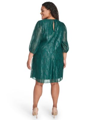 Plus Size 3/4-Sleeve Shift Dress