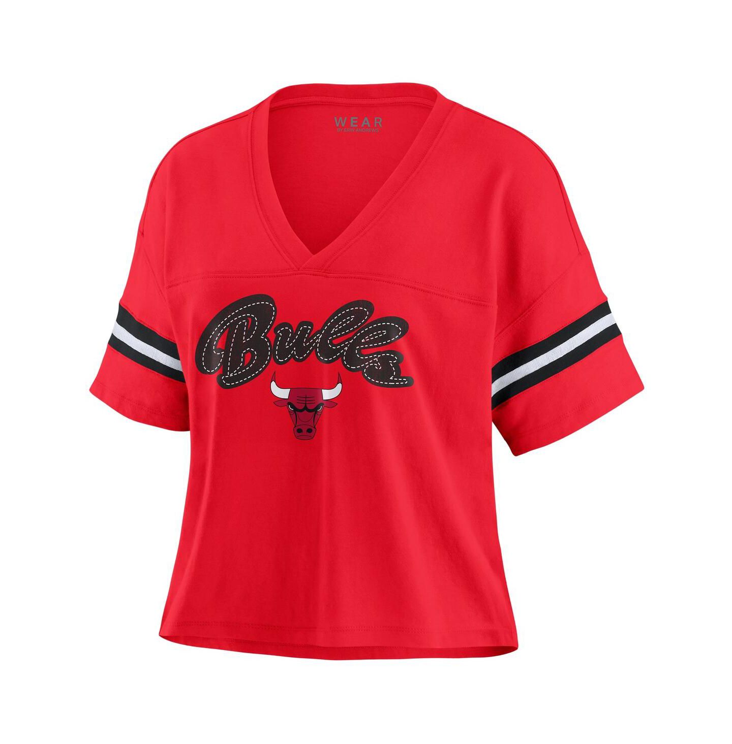 Женская футболка WEAR by Erin Andrews Red Chicago Bulls Plus Size Color Block Boxy V-Neck — фото 3