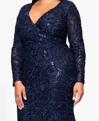 Plus Size Lace Detail V-Neck Ball Gown