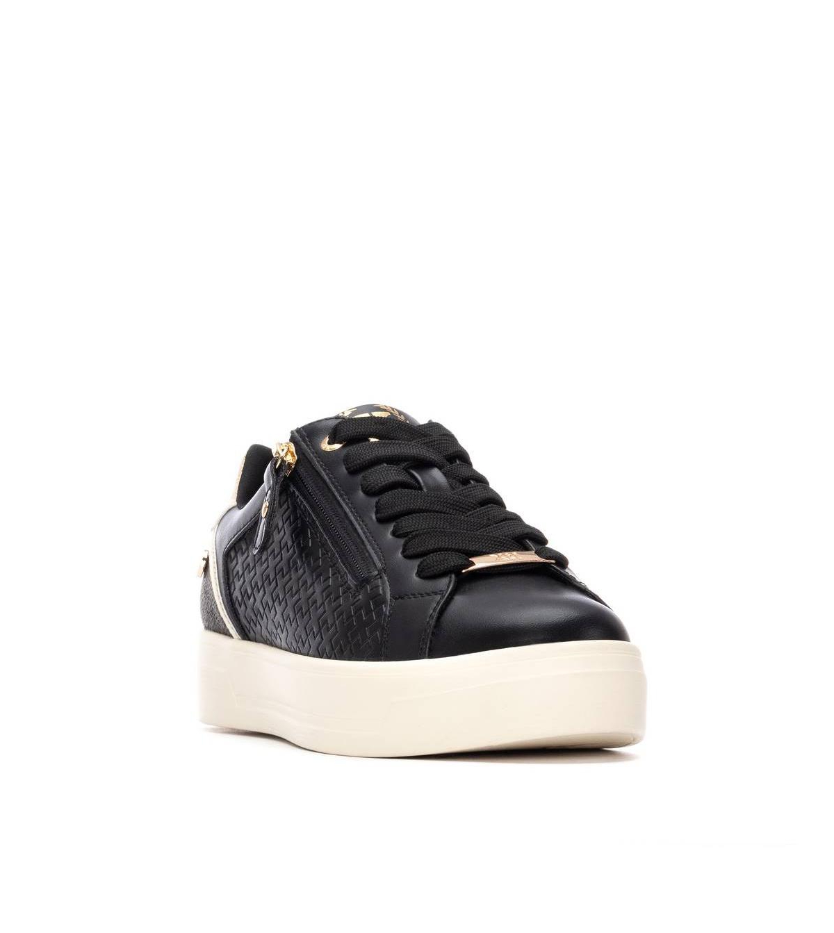 Women's Casual Sneakers By Xti