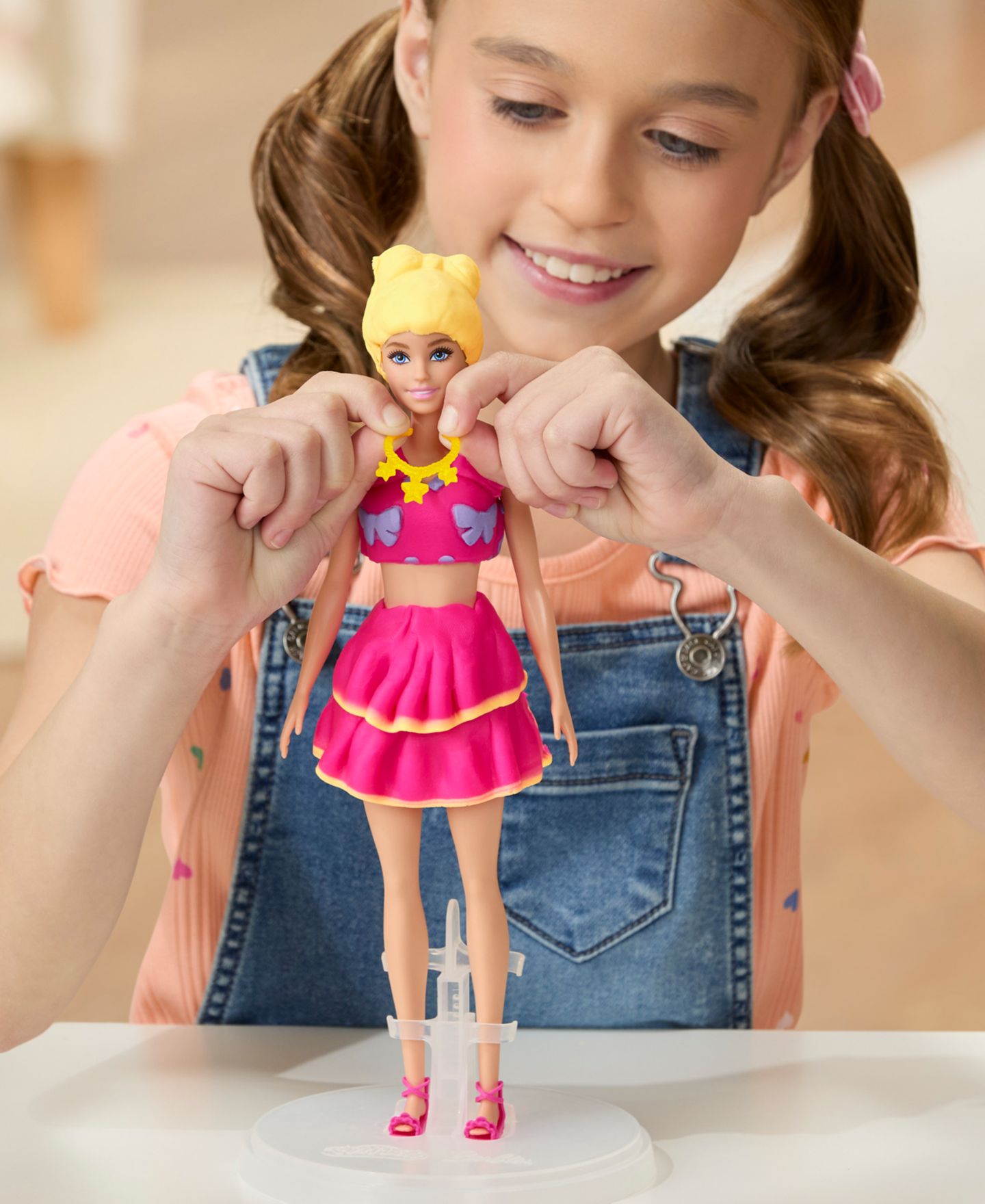 Детские фигурки Play-Doh Barbie Ruffles and Bows Set — фото 4