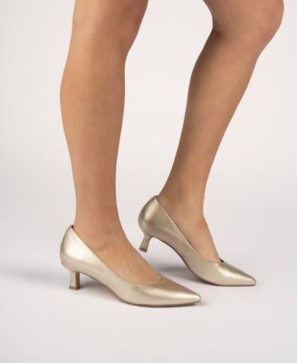 Women's Pammie Pointed Toe Kitten Heel Pumps