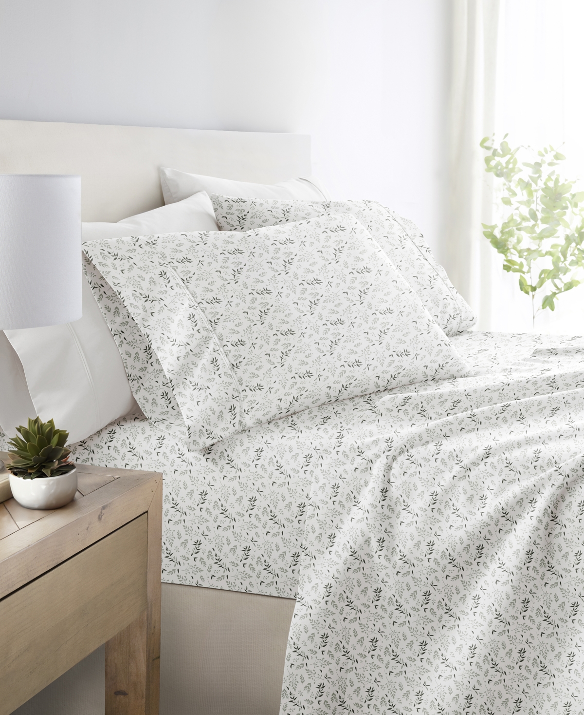 Ienjoy Home Delicate Blossoms 4-p.c. Sheet Set, Full In White