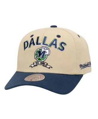 Mitchell & Ness - Men's Cream/Navy Dallas Mavericks NBA Champions Soul Legacy Defined Pro Crown Snapback Hat