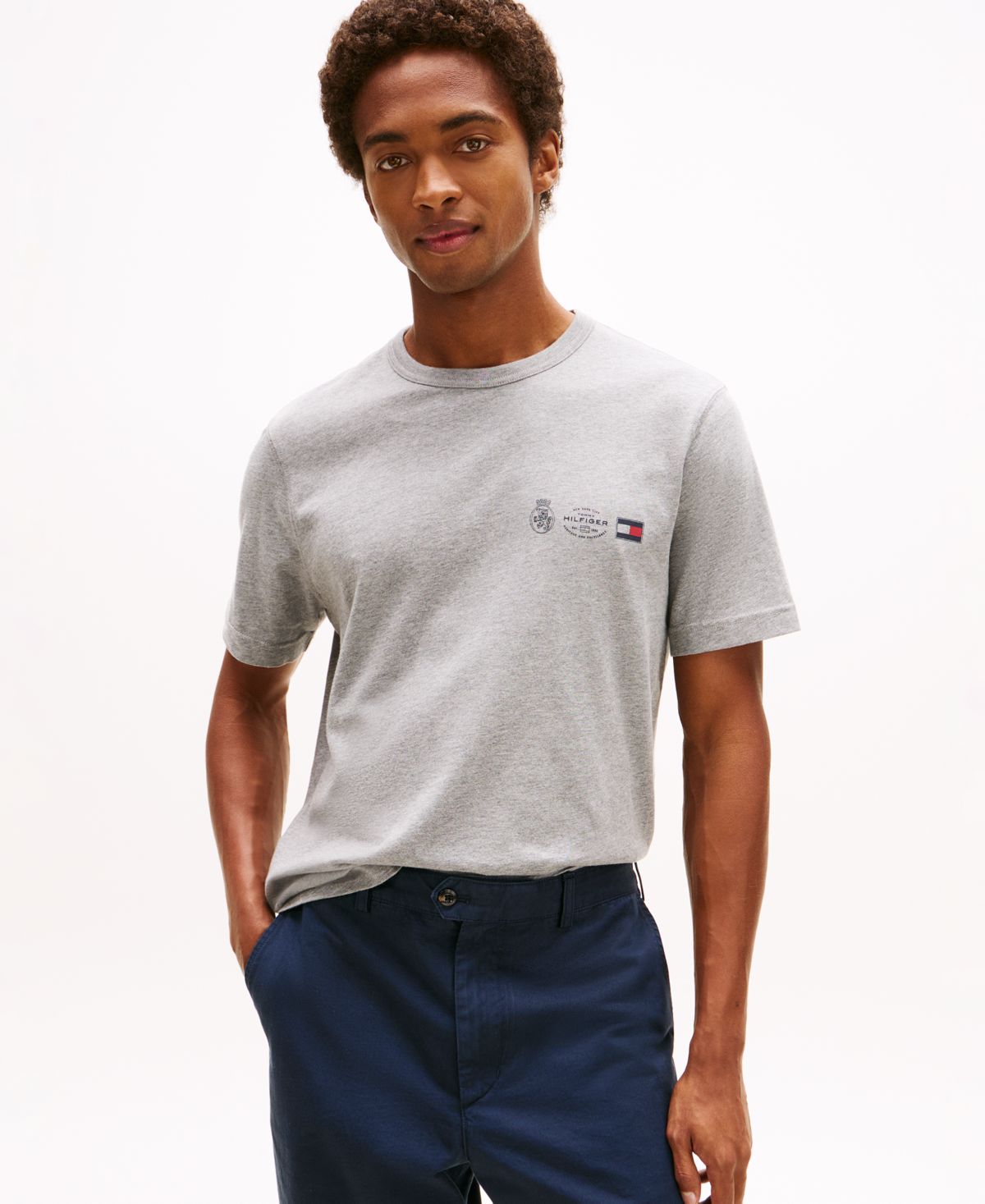 Мужская футболка с рисунком маленького герба