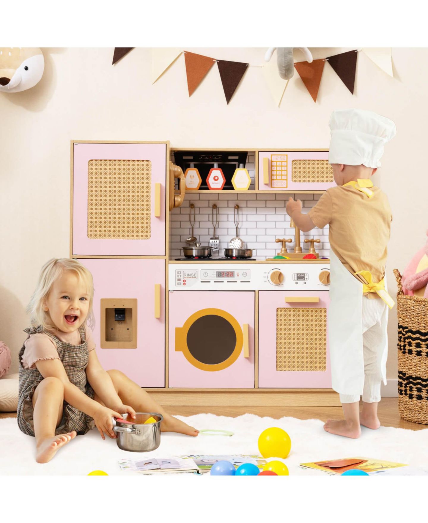 Детские игрушки Costway Interactive Lights and Sounds Wooden Kitchen Playset, 5-Piece Set, Ages 3+, цвет: Розовый — фото 4