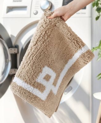 Evan Tufted Cotton Bath Rug, 20" x 30"