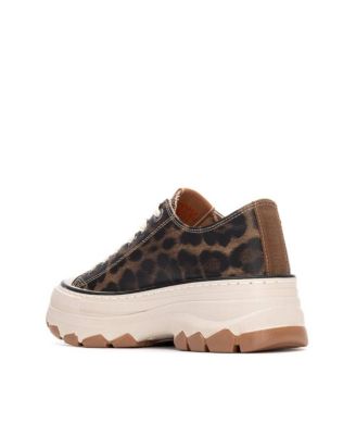 Women's Casual Sneakers Refresh Collection By XTI