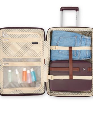 Virtuosa Expandable 21" Carry-On Spinner Luggage