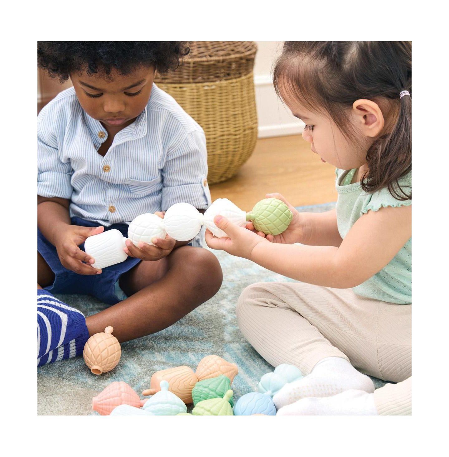 Детский конструктор Kaplan Early Learning Nature Easy-Link Friction-Fit 35-Piece Building Set, 12 Months and Up, цвет: Разноцветный — фото 4