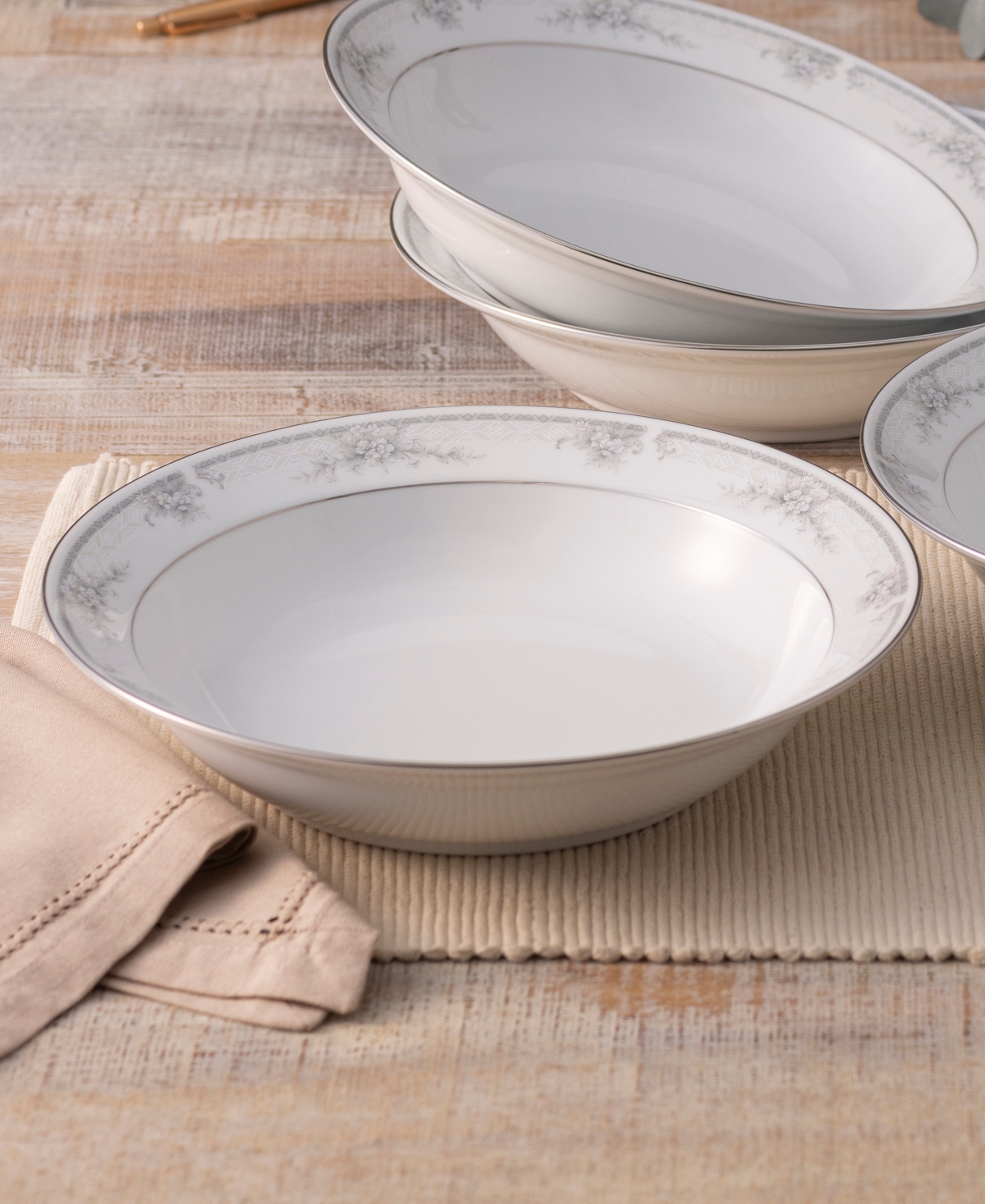 Noritake Sweet Leilani 4-Pc. Rim Dinner Bowl Set, Service for 4