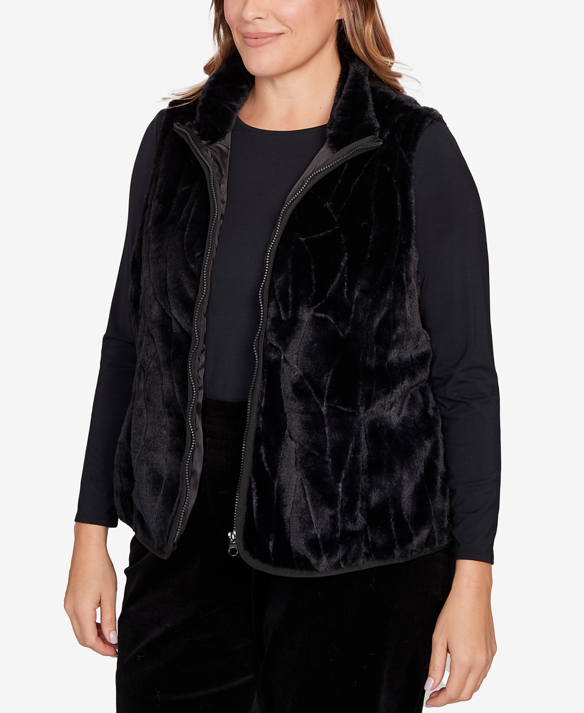 Hearts Of Palm Plus Size Solid Polyester Vest In Black