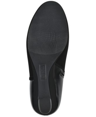 Women's Chaise Wedge Booties