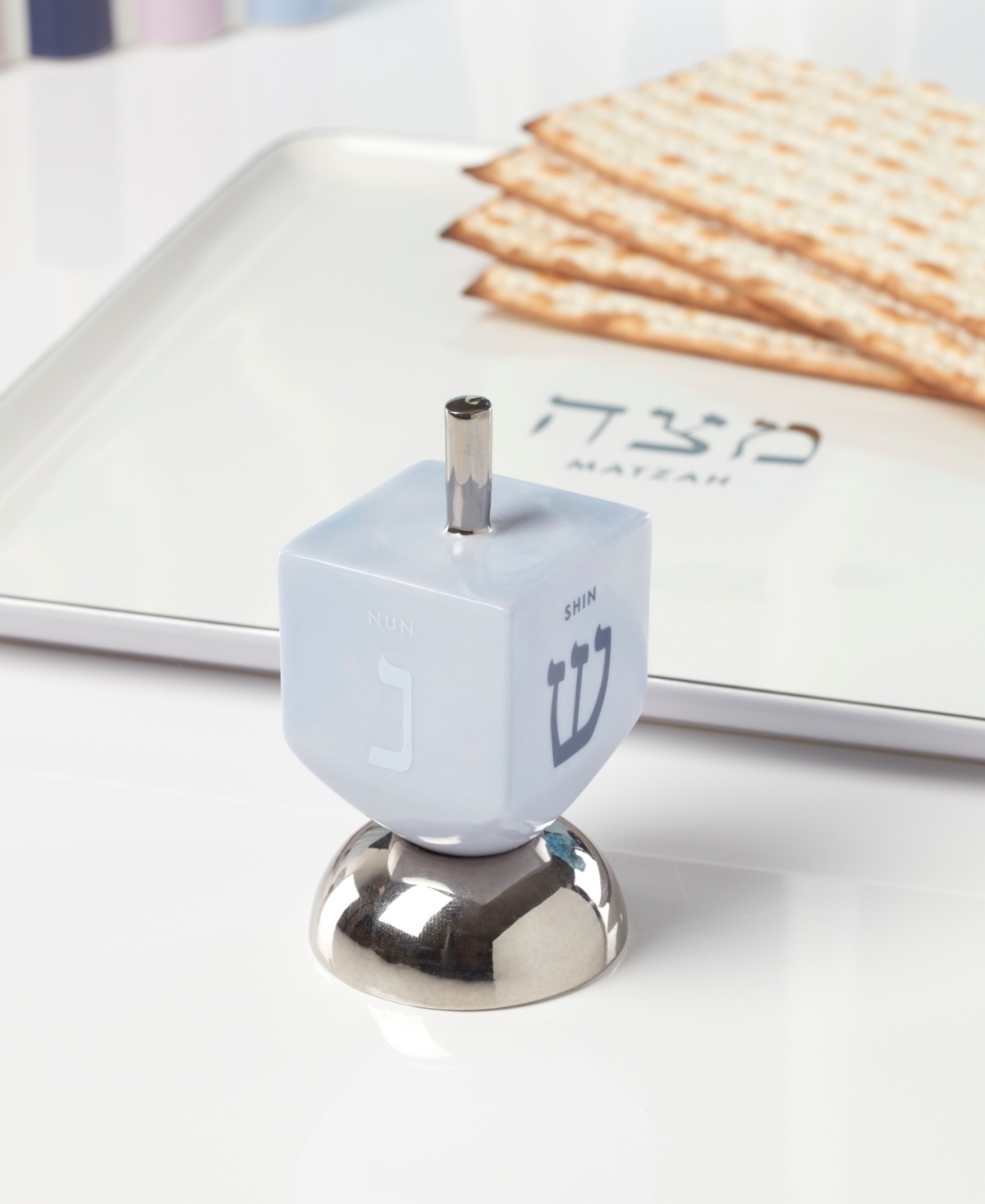 Kate Spade Oak Street Dreidel In White