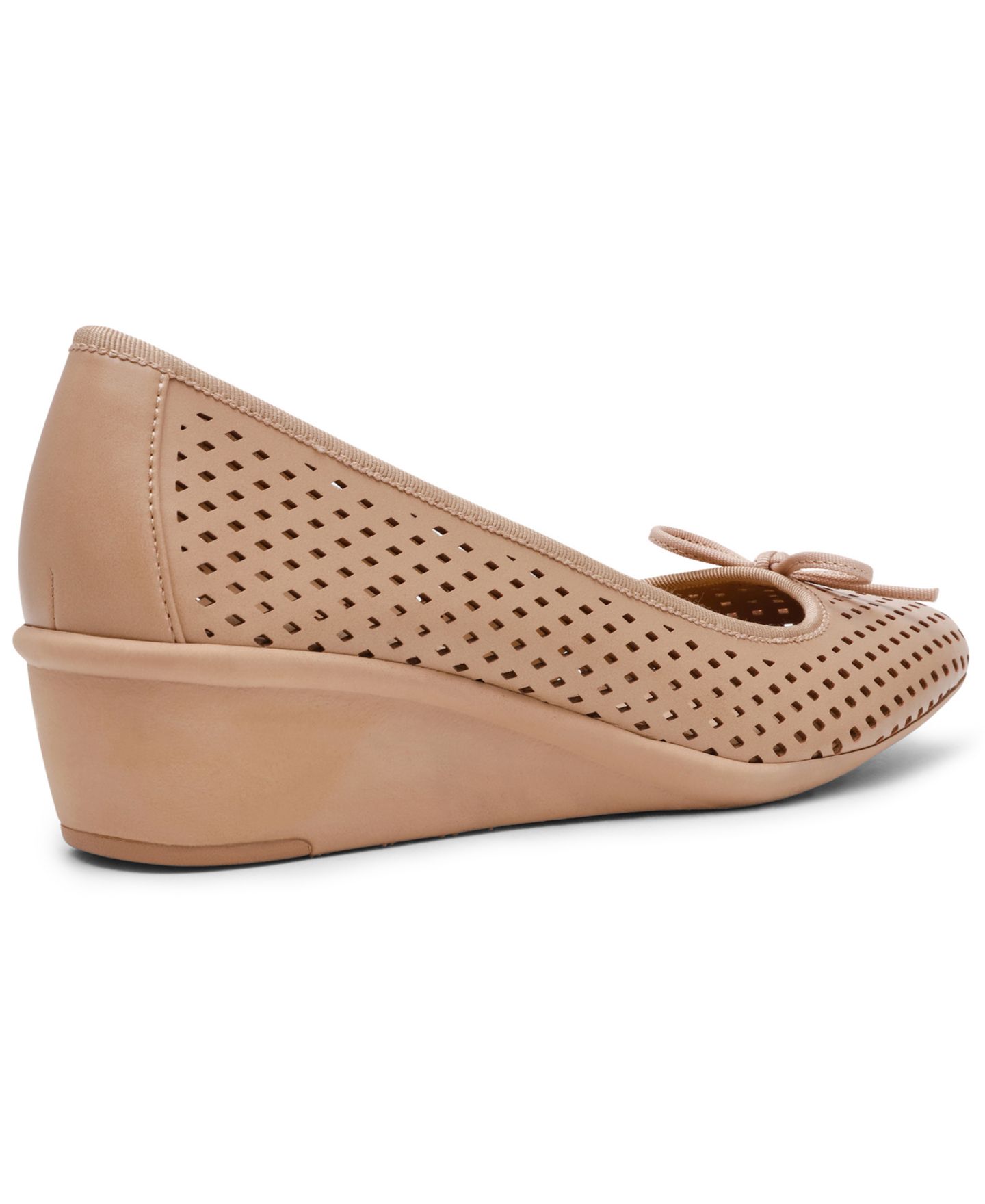Женские туфли Anne Klein Winslet Perforated Wedge Pumps, цвет: Biscotti — фото 6