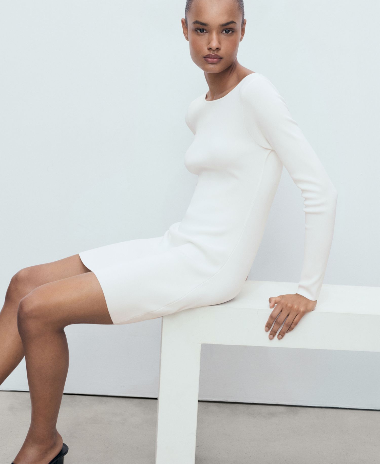 Women's Open-Back Knitted Dress