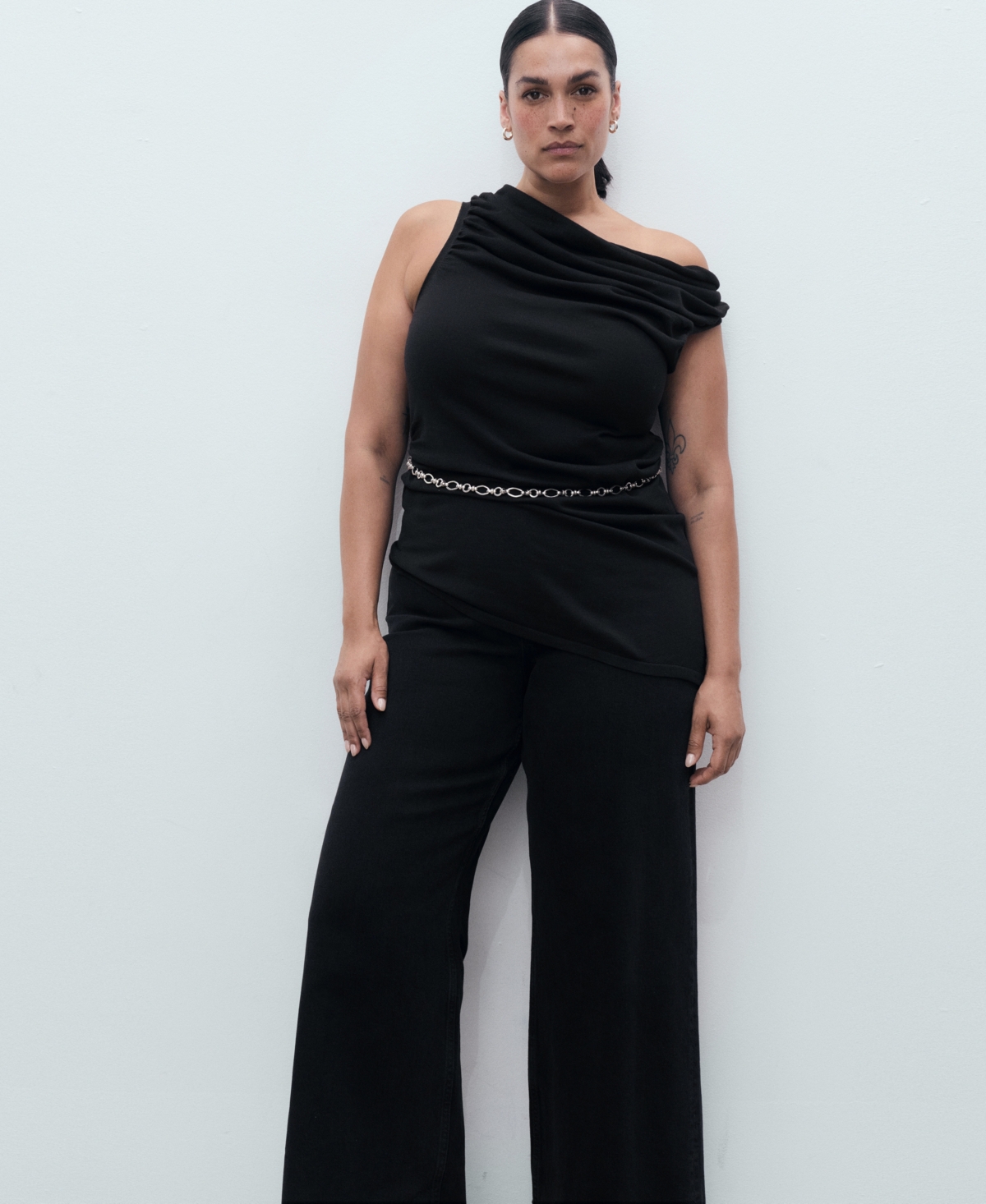 Mango Catherin Frayed High Waist Wide Leg Culotte Jeans In Black