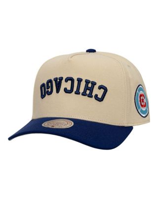 Mitchell & Ness - Men's Cream/Navy Chicago Fire Upside Down Pro Pinch Snapback Hat