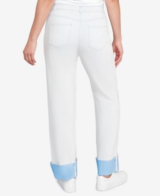 Petite Cuffed Pull-On Fly Jeans