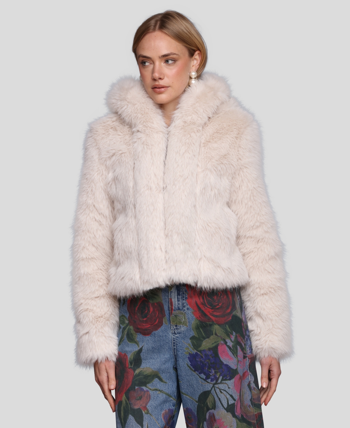 Avec Les Filles Women's Cropped Long Sleeve Jacket