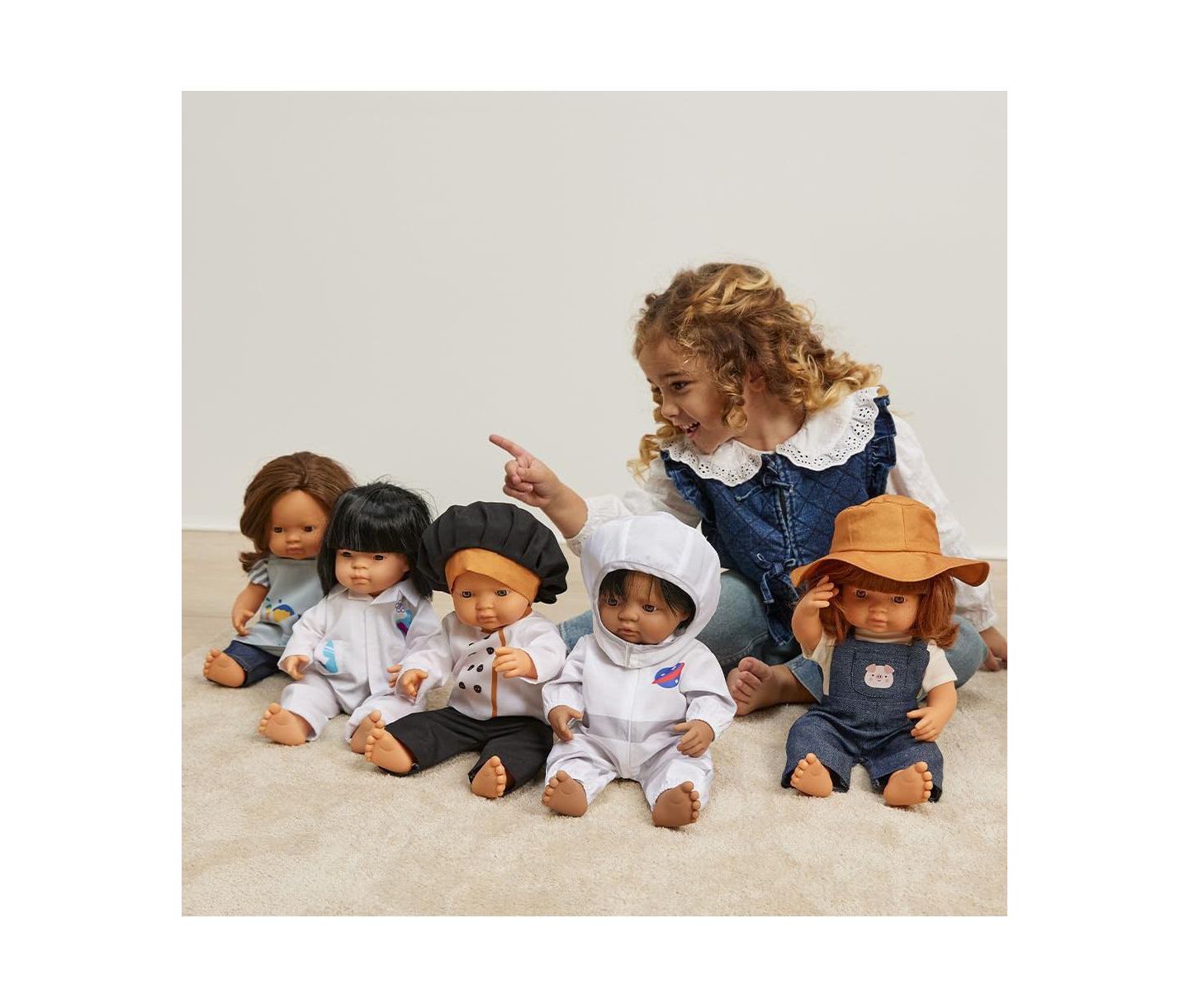 Детская кукла MINILAND Scientist 15" Doll Outfit, Ages 3+, цвет: Белый разноцветный — фото 6