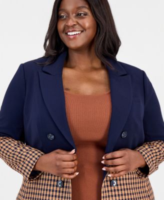 Plus Size Colorblocked Peak-Lapel Blazer