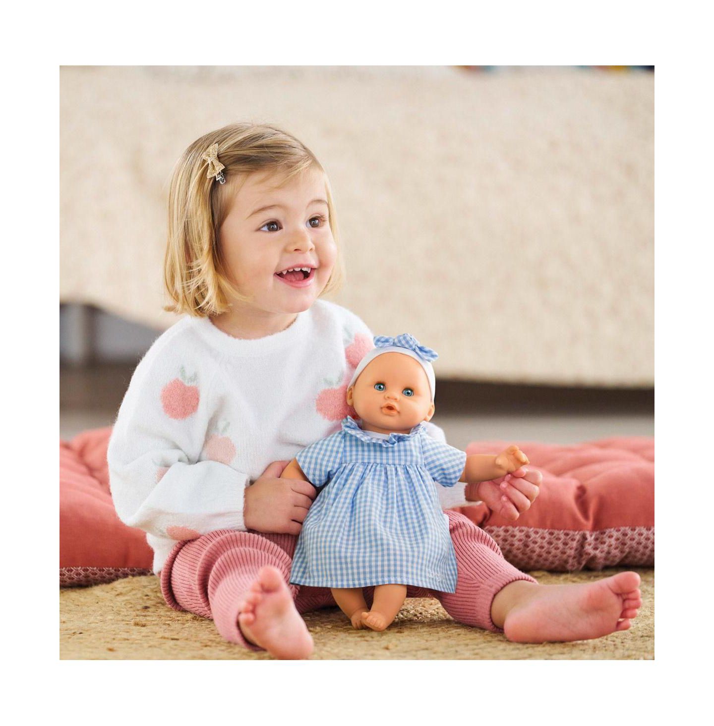 Детская кукла Corolle Milly 12" Soft-Bodied Baby Doll with Sleepy Eyes and Vanilla Scent, Ages 18 Months+, цвет: Синий — фото 6