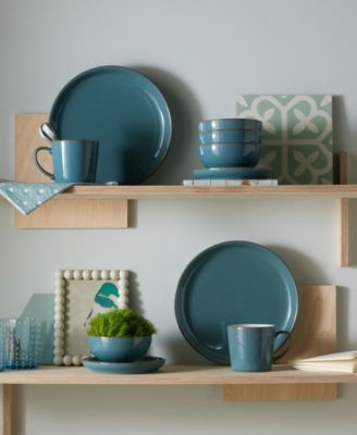 Azure Coupe Medium Plates, Set of 4