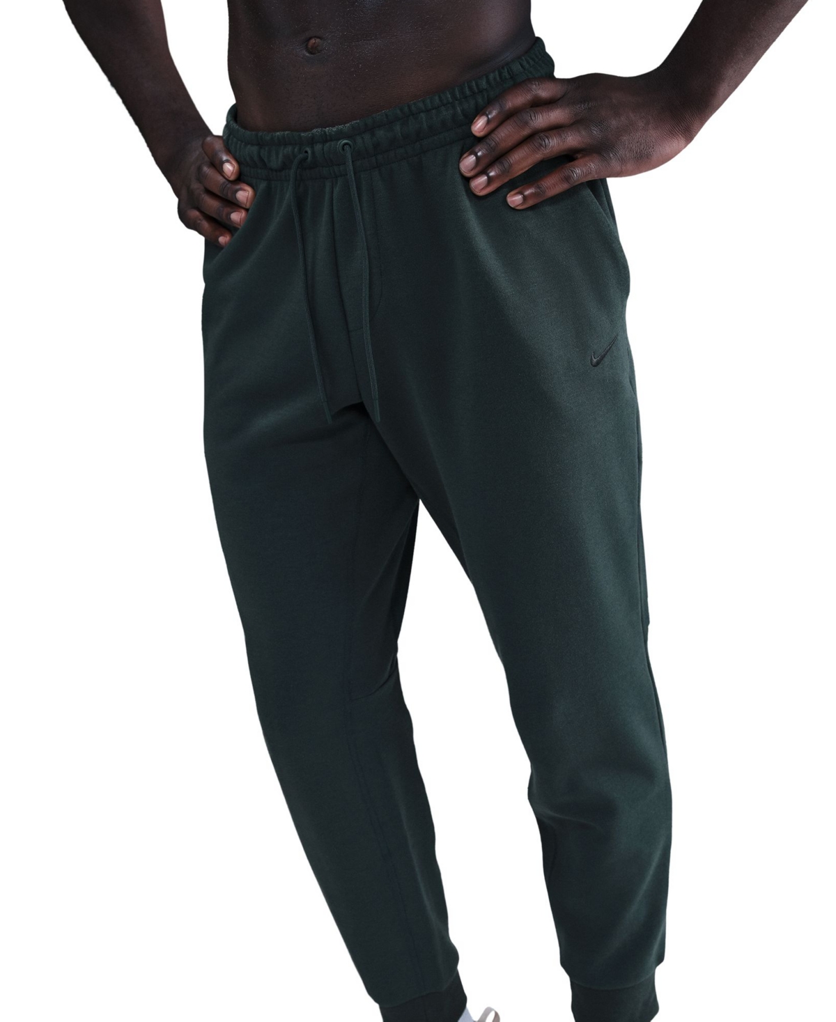 Nike Men's Primary Dri-fit Uv Versatile Joggers In Green