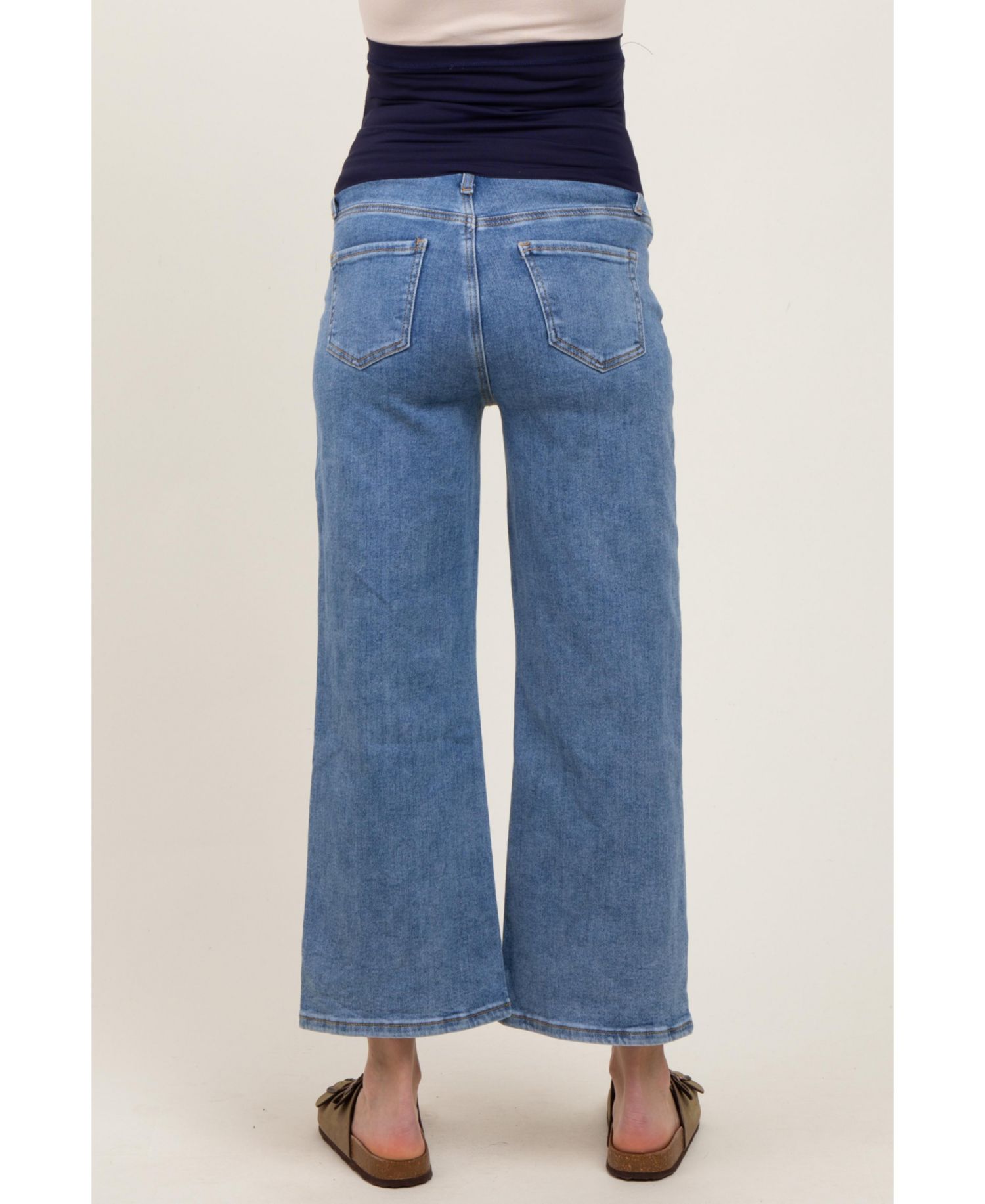 Women's Light Wash Cropped Denim Jeans